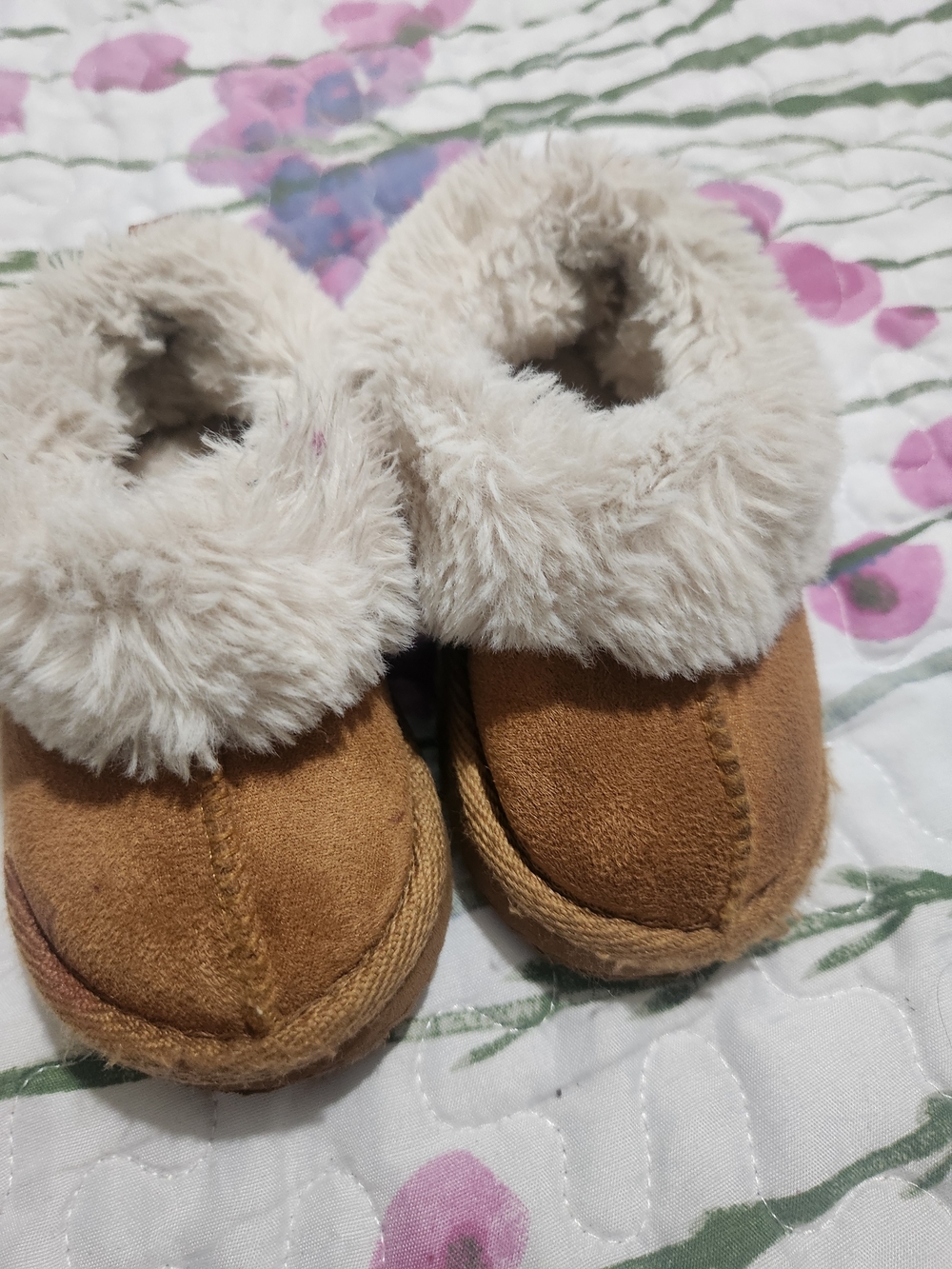 wonder nation Tan Faux-Suede Kids Slippers with Cream Plush Cuff